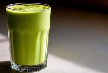 Creamy Avocado Shake (Healthy Breakfast)