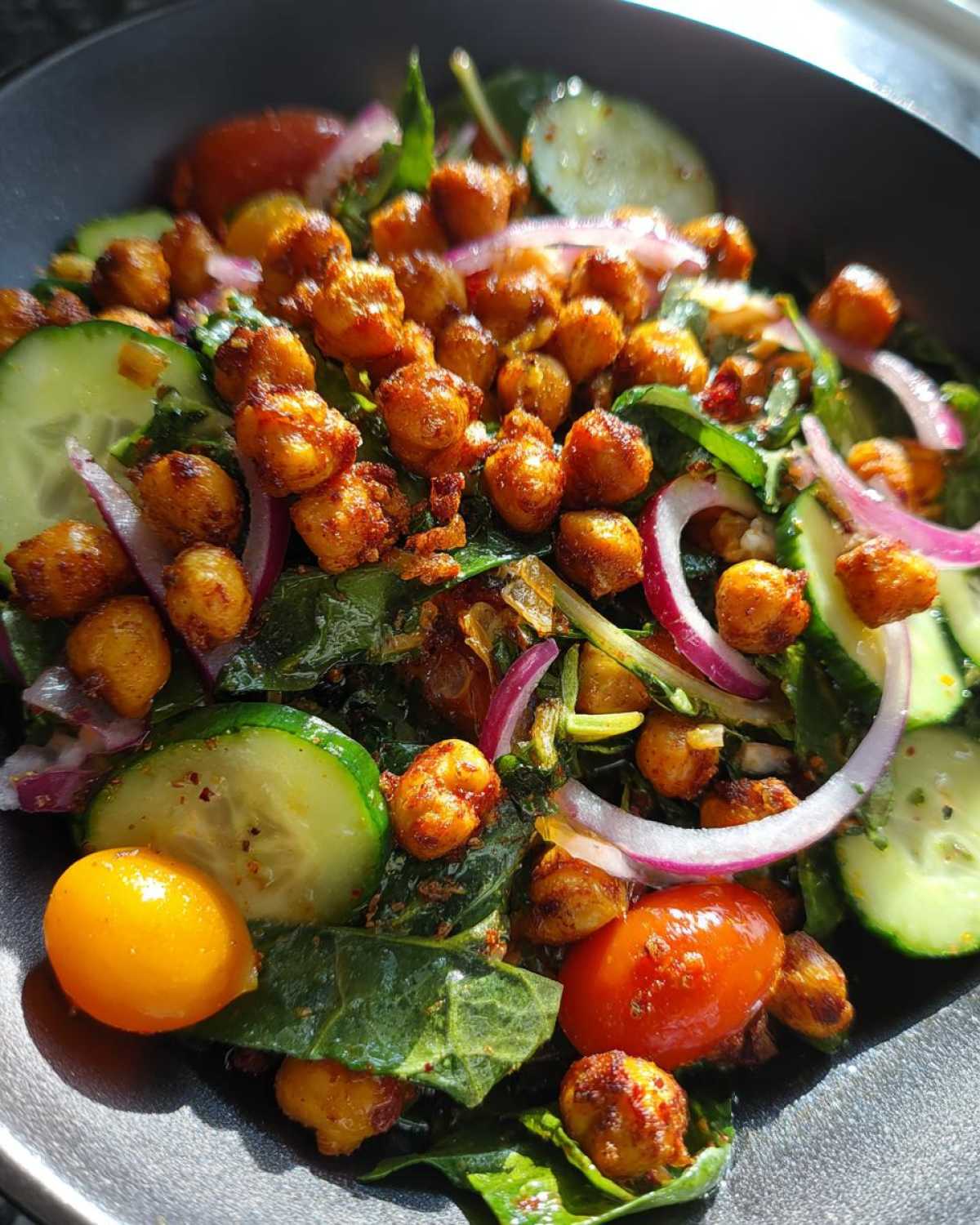 Crispy Chickpea Salad - detail 1