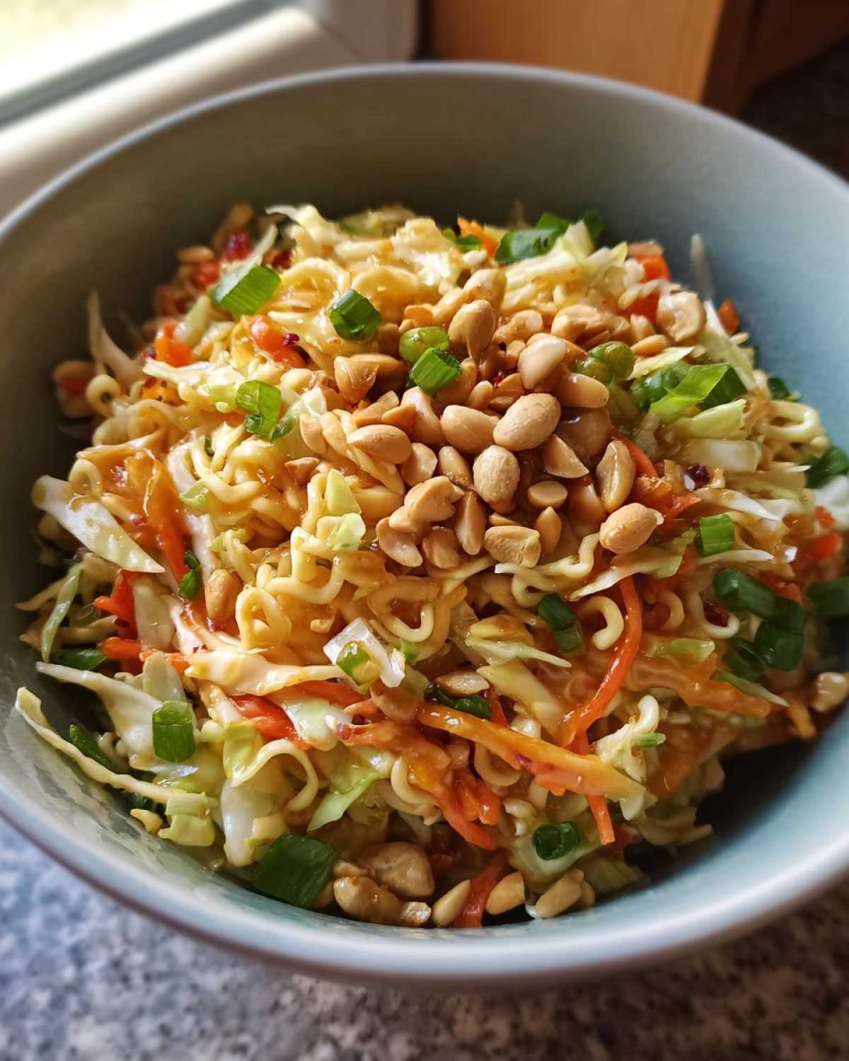 Crunchy Asian Ramen Slaw - detail 3