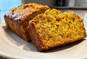 Easy Crockpot Pumpkin Zucchini Bread for Autumn Brunch