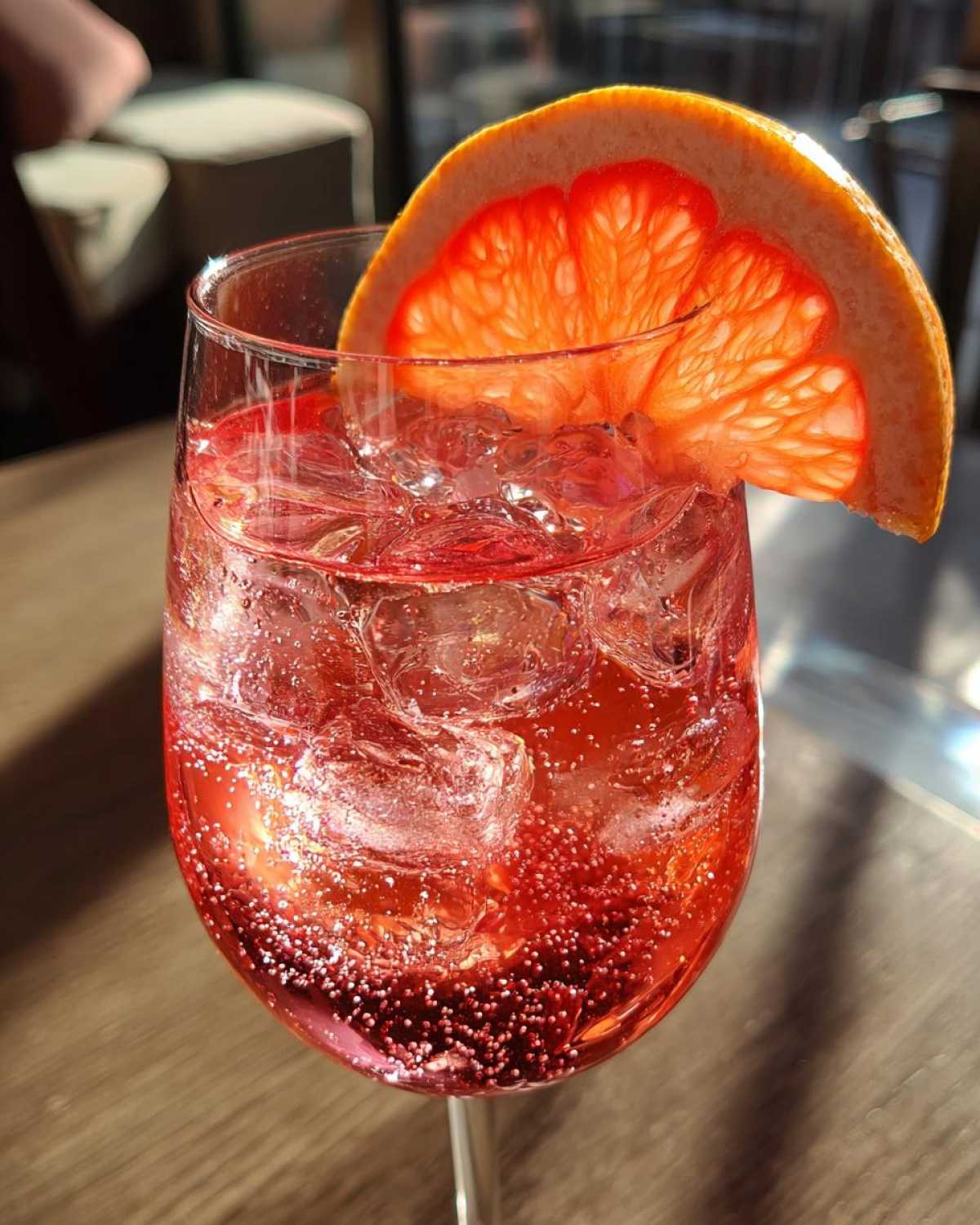Grapefruit Campari Spritz - detail 3