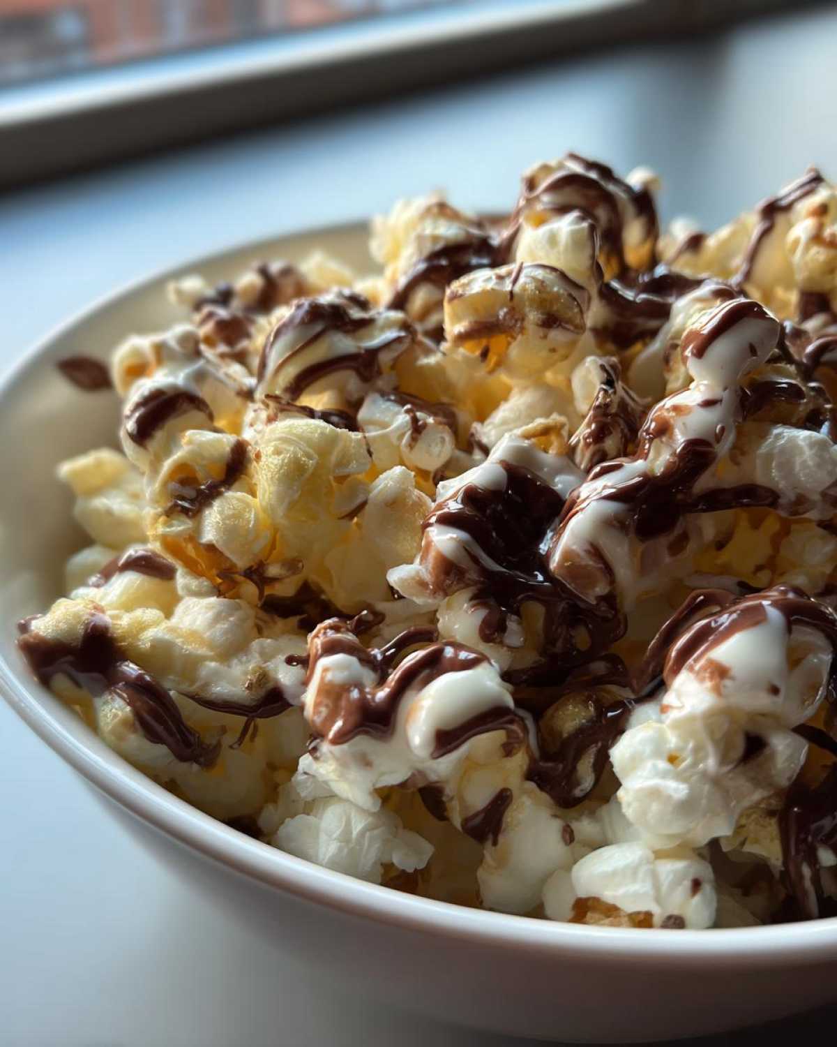 Mocha Drizzle Popcorn - detail 2