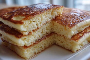 Sheet Pan Pancakes (Easy Breakfast)