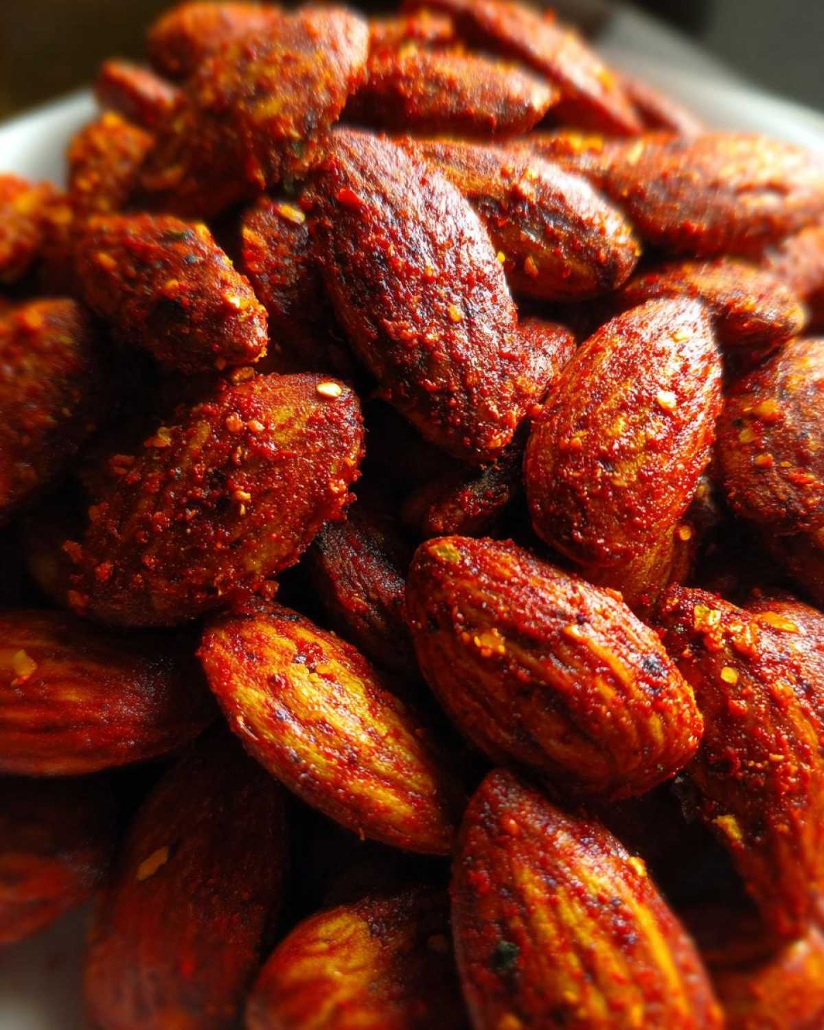 Smoky Paprika Almonds - detail 1