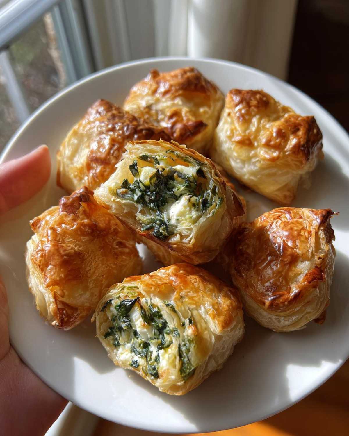 Spinach & Feta Puff Pastry Bites - detail 3