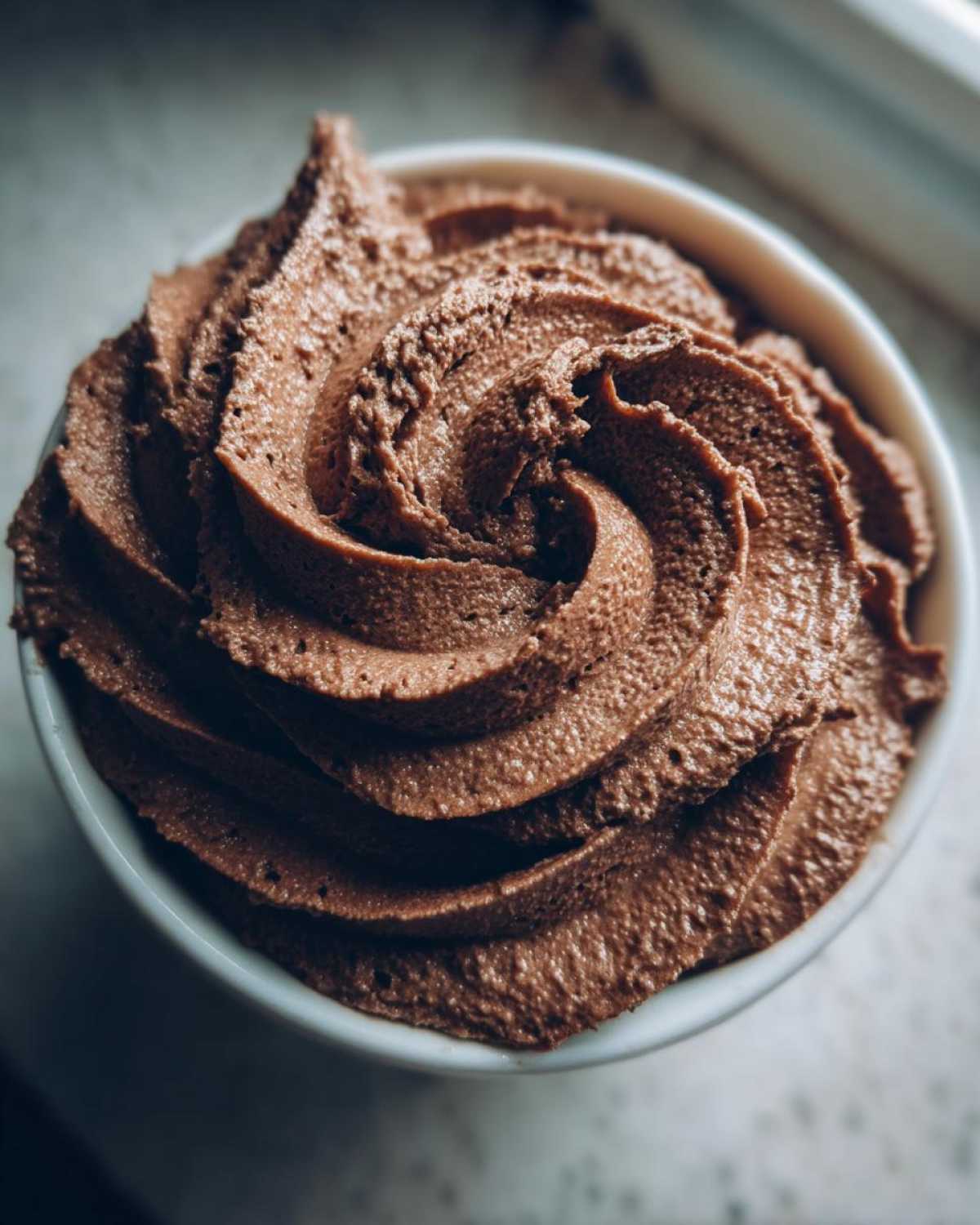 Vegan Chocolate Avocado Mousse - detail 1