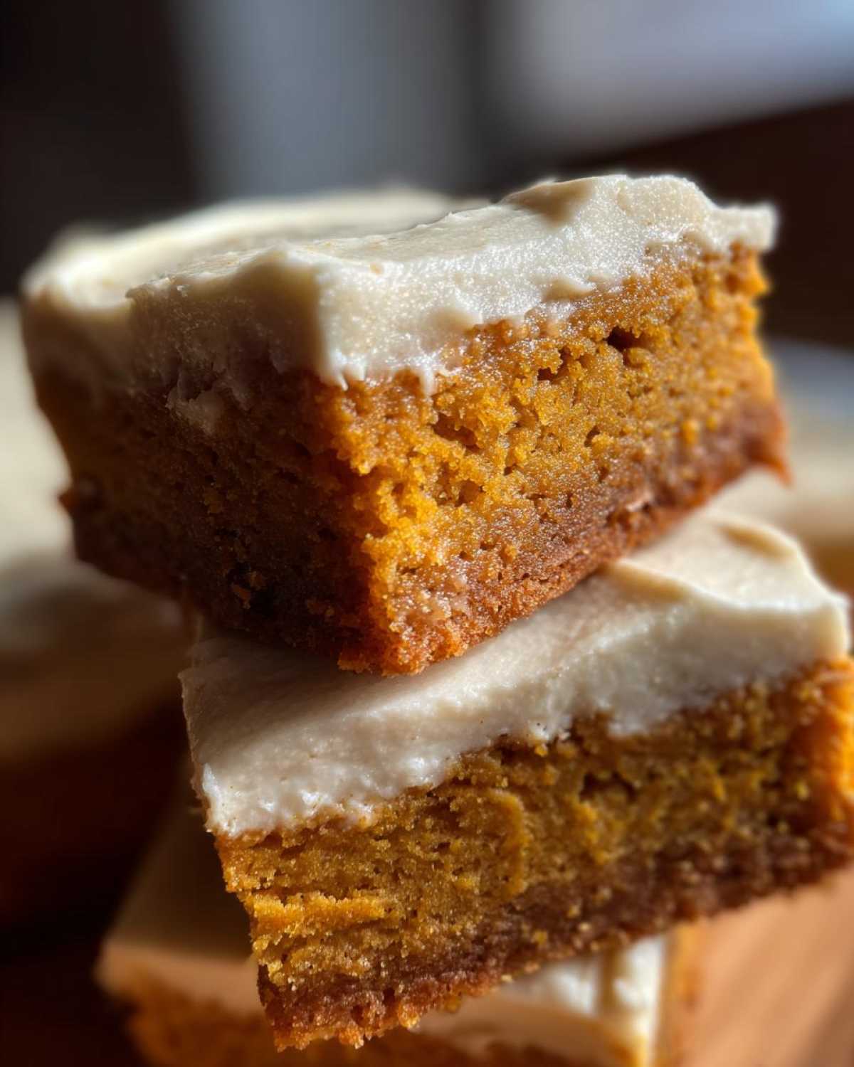 Pumpkin Pie Bars with Cream Cheese Frosting - detail 1
