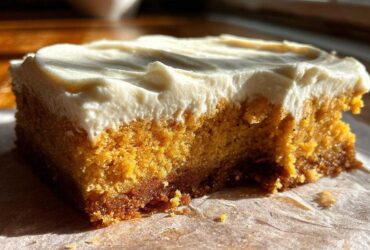 Pumpkin Pie Bars with Cream Cheese Frosting