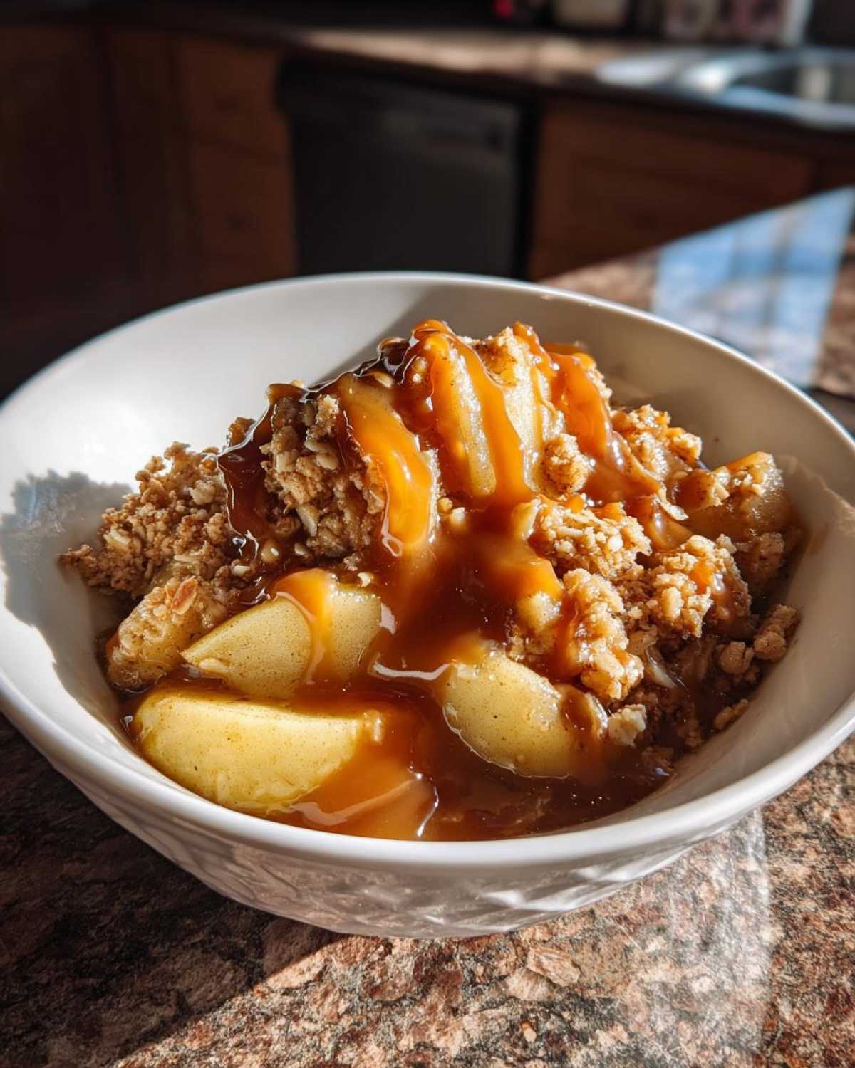 Salted Caramel Apple Crisp - detail 2