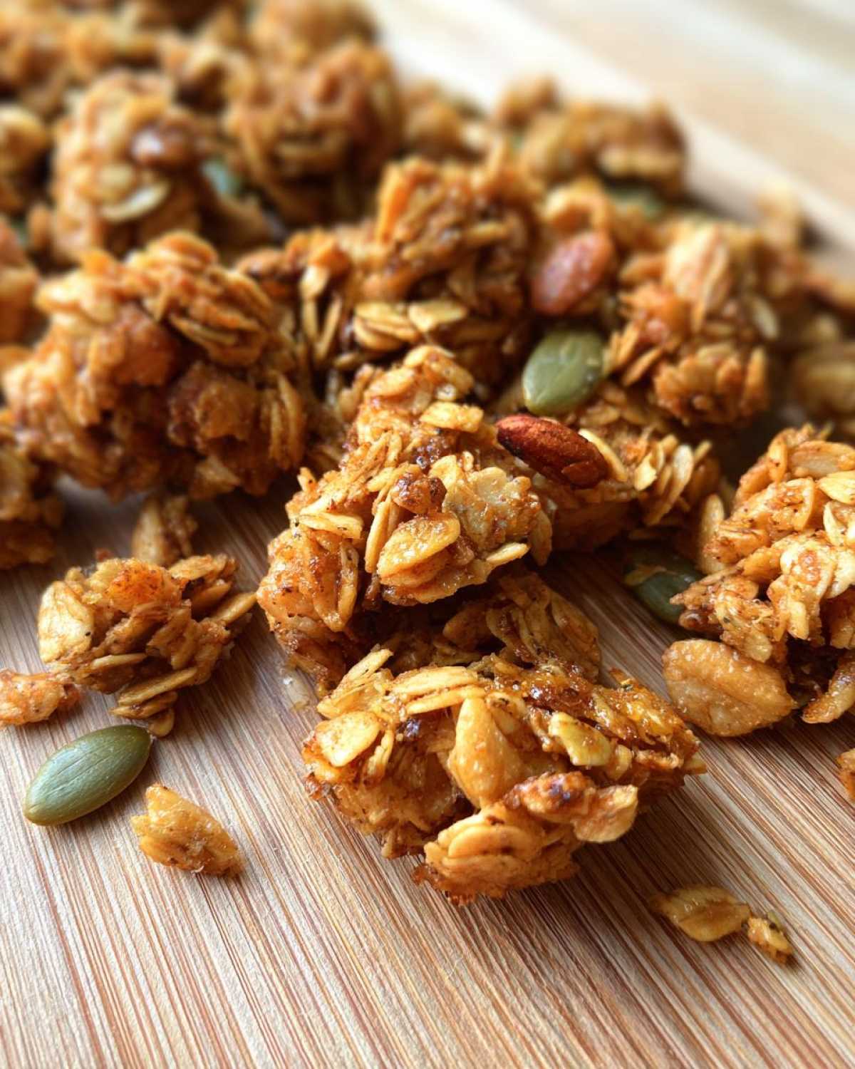 Baked Chai-Spiced Granola Clusters - detail 1
