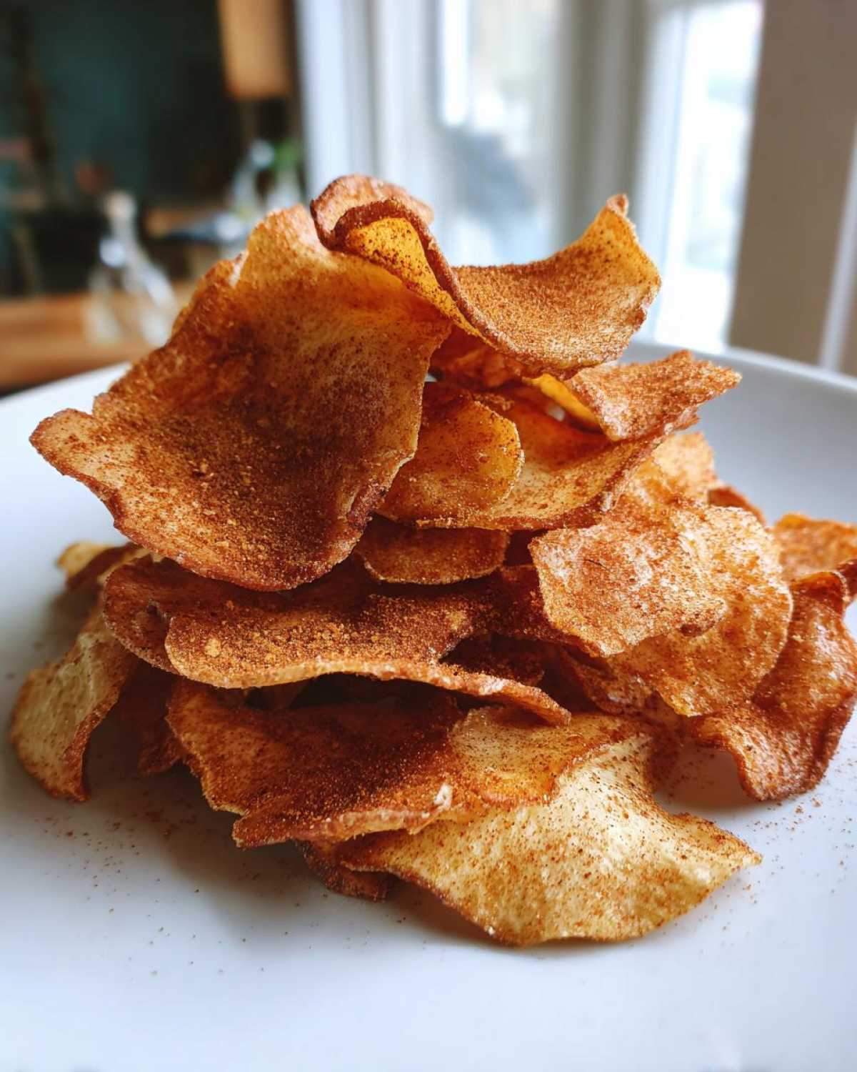 Crispy Baked Apple Chips with Cinnamon - detail 1