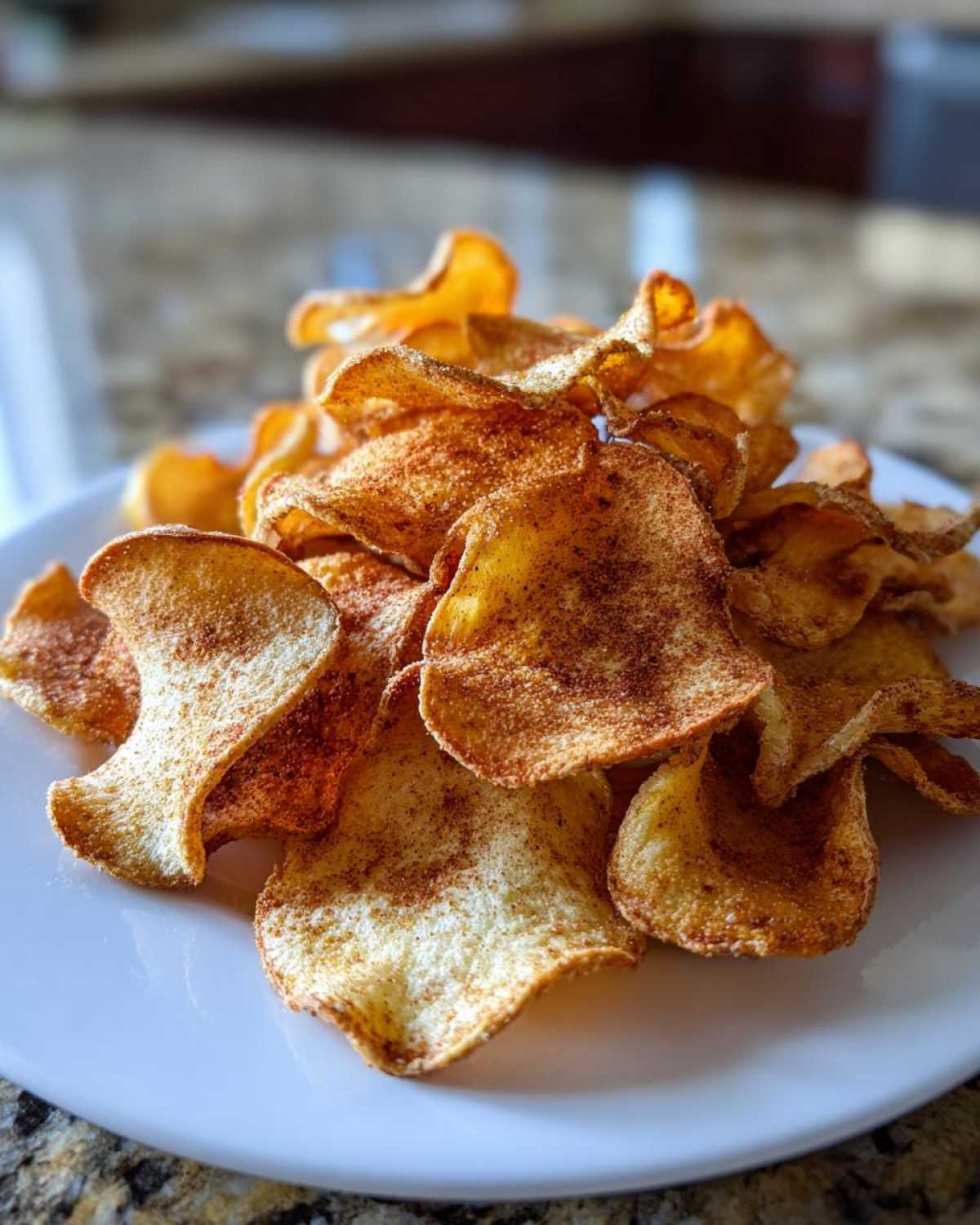 Crispy Baked Apple Chips with Cinnamon - detail 4