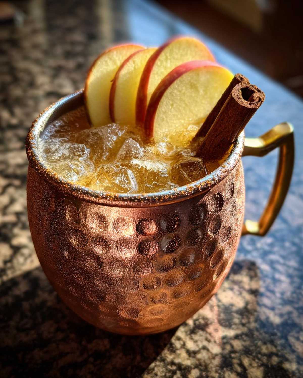 Spiced Apple Moscow Mule (Autumn Cocktail) - detail 4