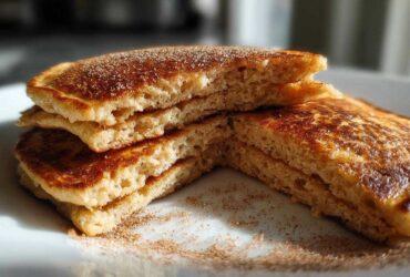 Healthy Gingerbread Protein Pancakes