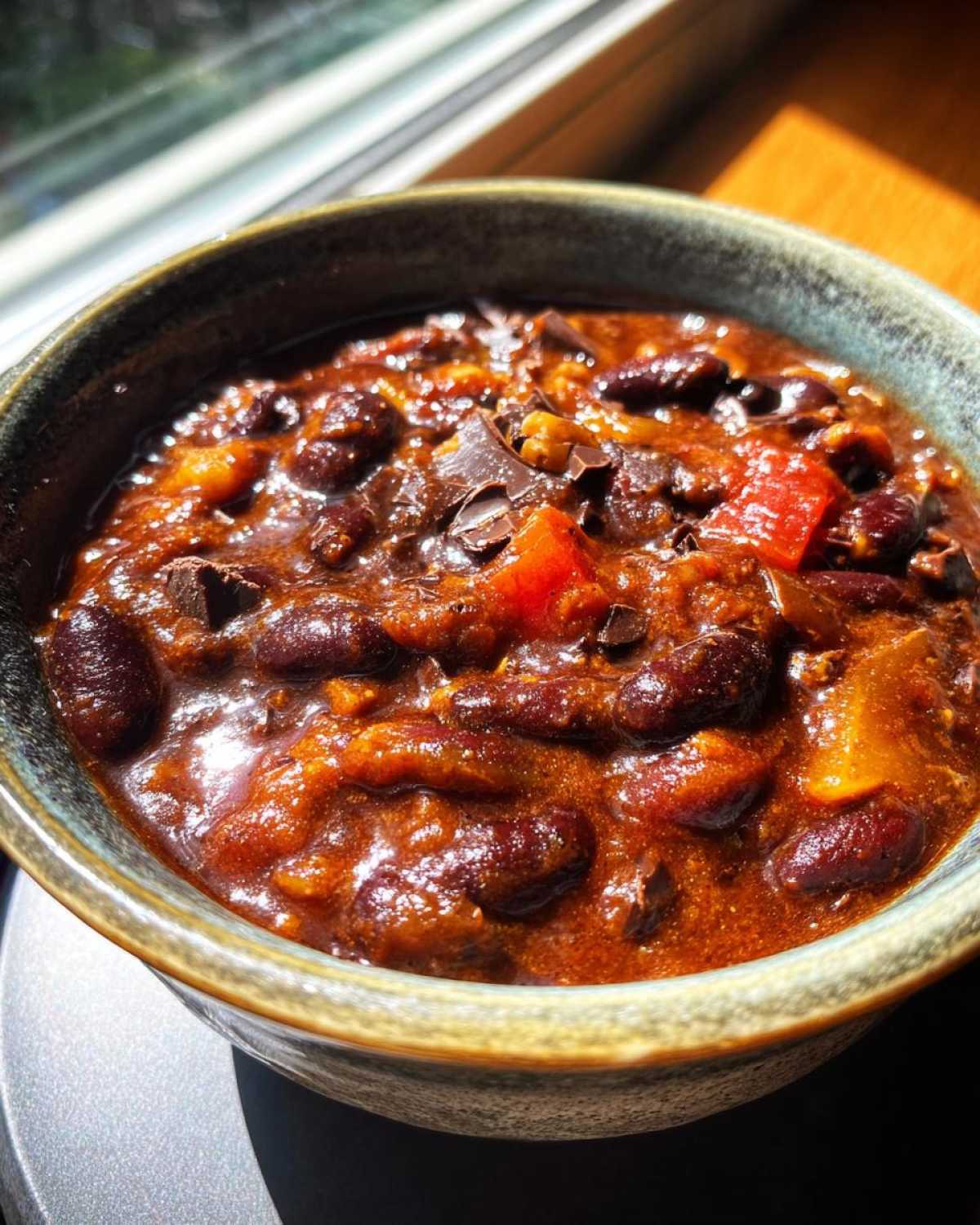 Holiday Chili with Chocolate and Peppers - detail 4