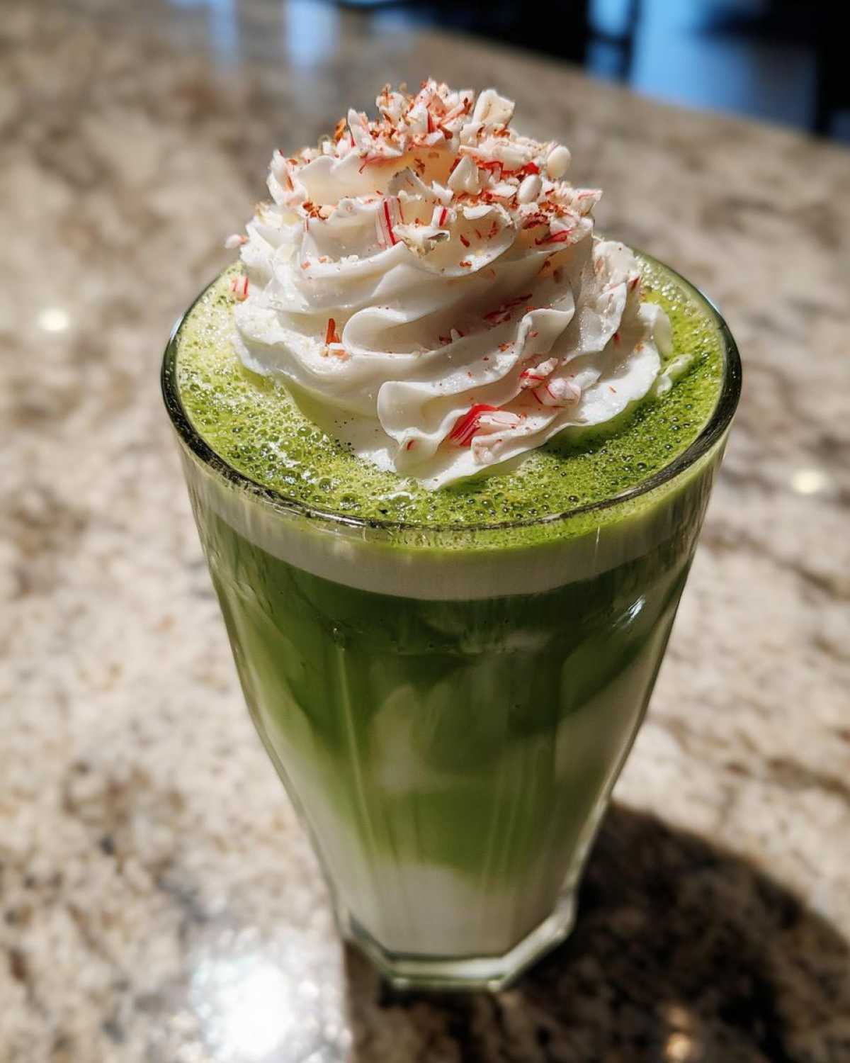 Matcha Peppermint Latte - detail 2