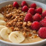 Plant-Based Gingerbread Smoothie Bowl