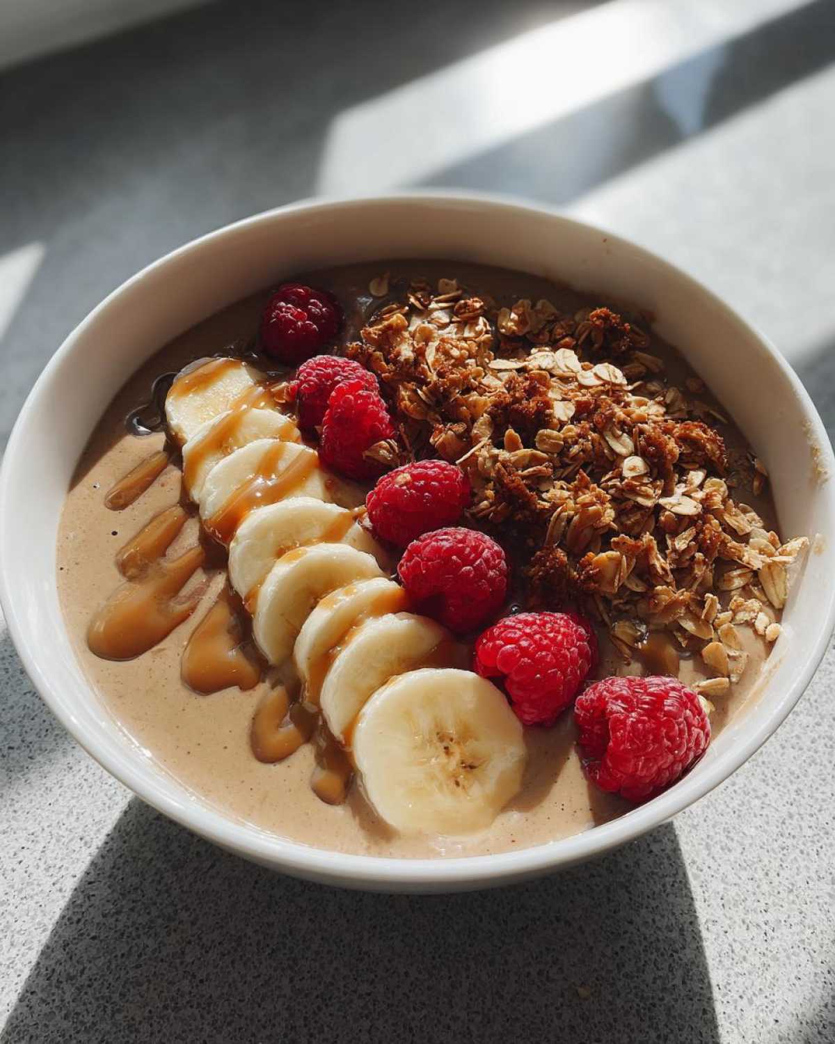 Plant-Based Gingerbread Smoothie Bowl - detail 4