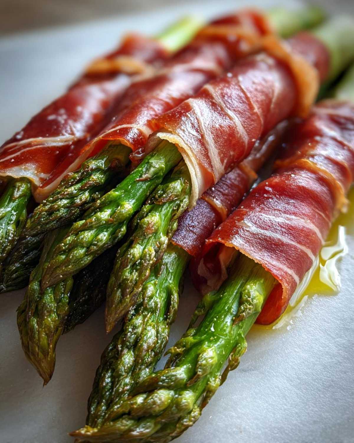 Prosciutto-Wrapped Asparagus Bundles - detail 1