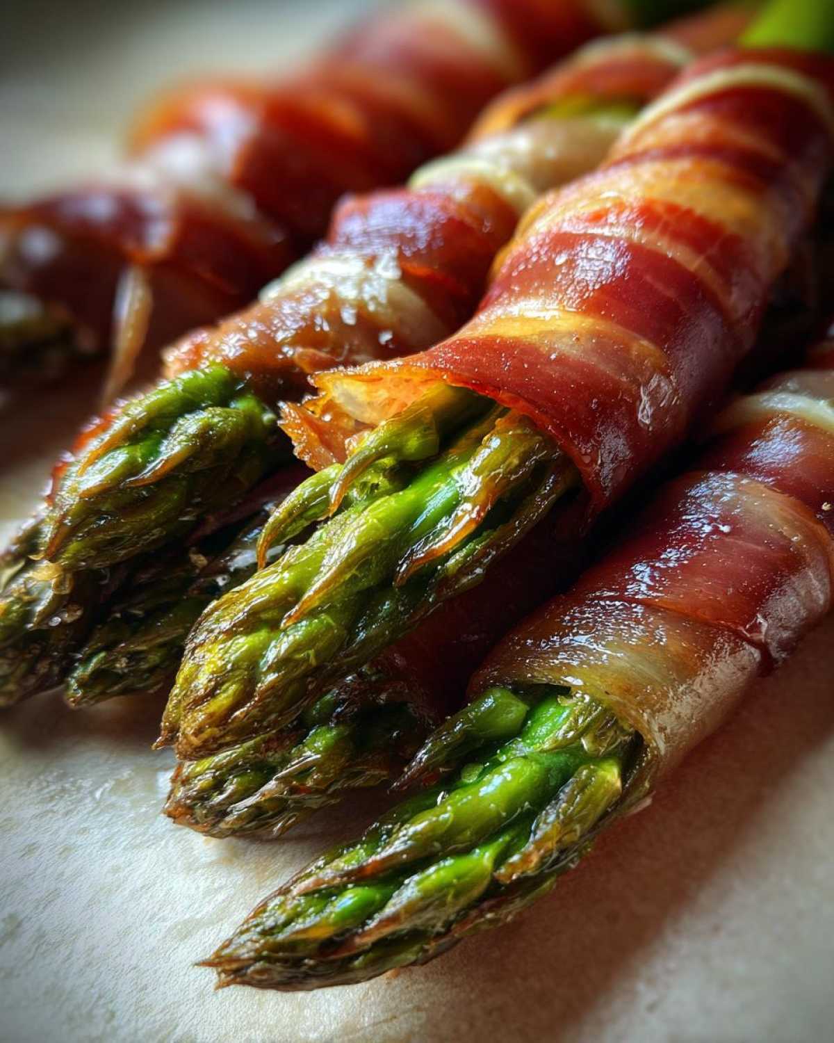 Prosciutto-Wrapped Asparagus Bundles - detail 3