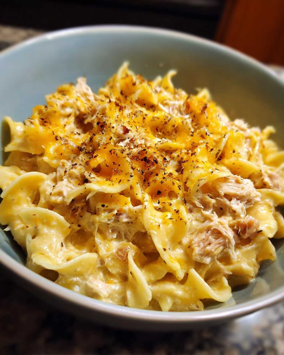 Slow cooker tuna noodle casserole - detail 4