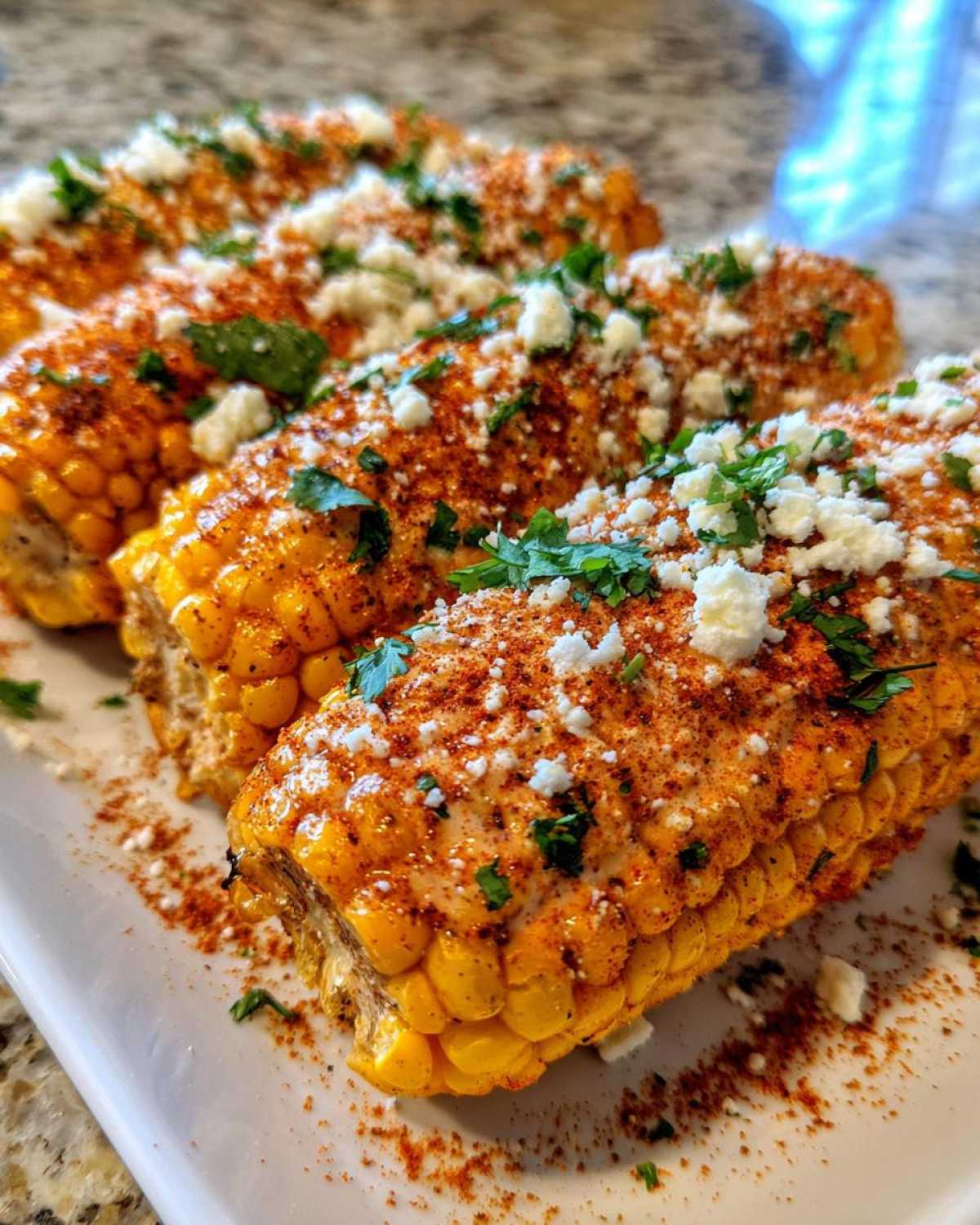 Spicy Mexican street corn - detail 1