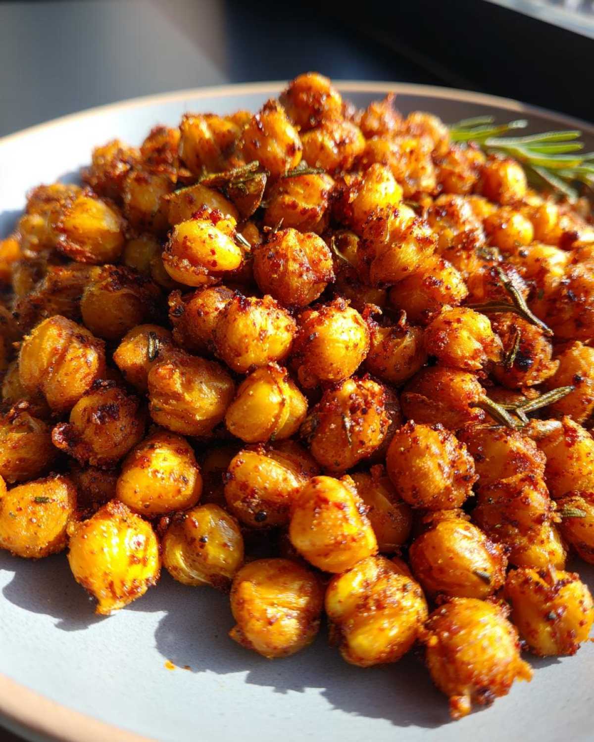 Spicy Roasted Chickpeas - detail 3
