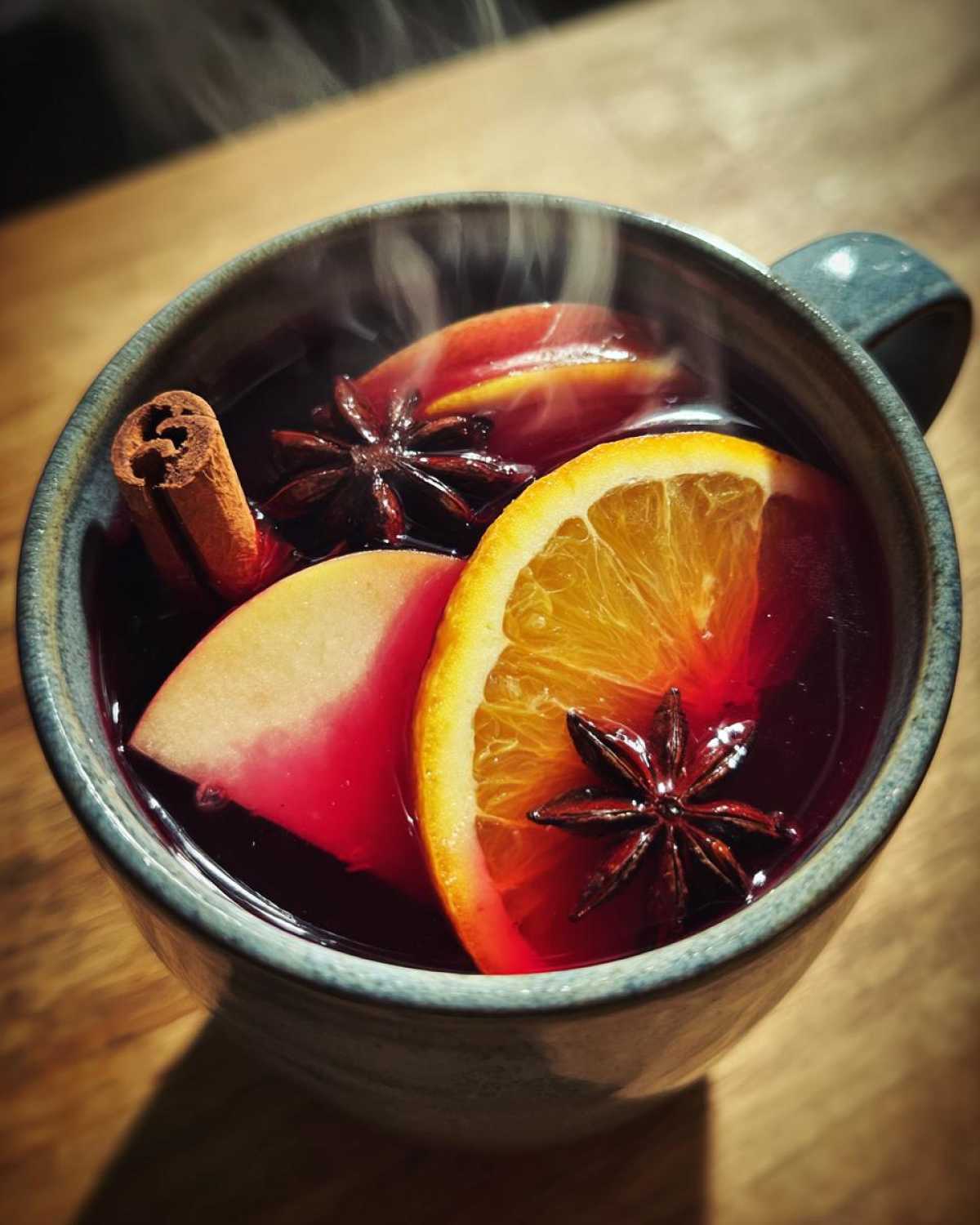 Stovetop Mulled Sangria - detail 3