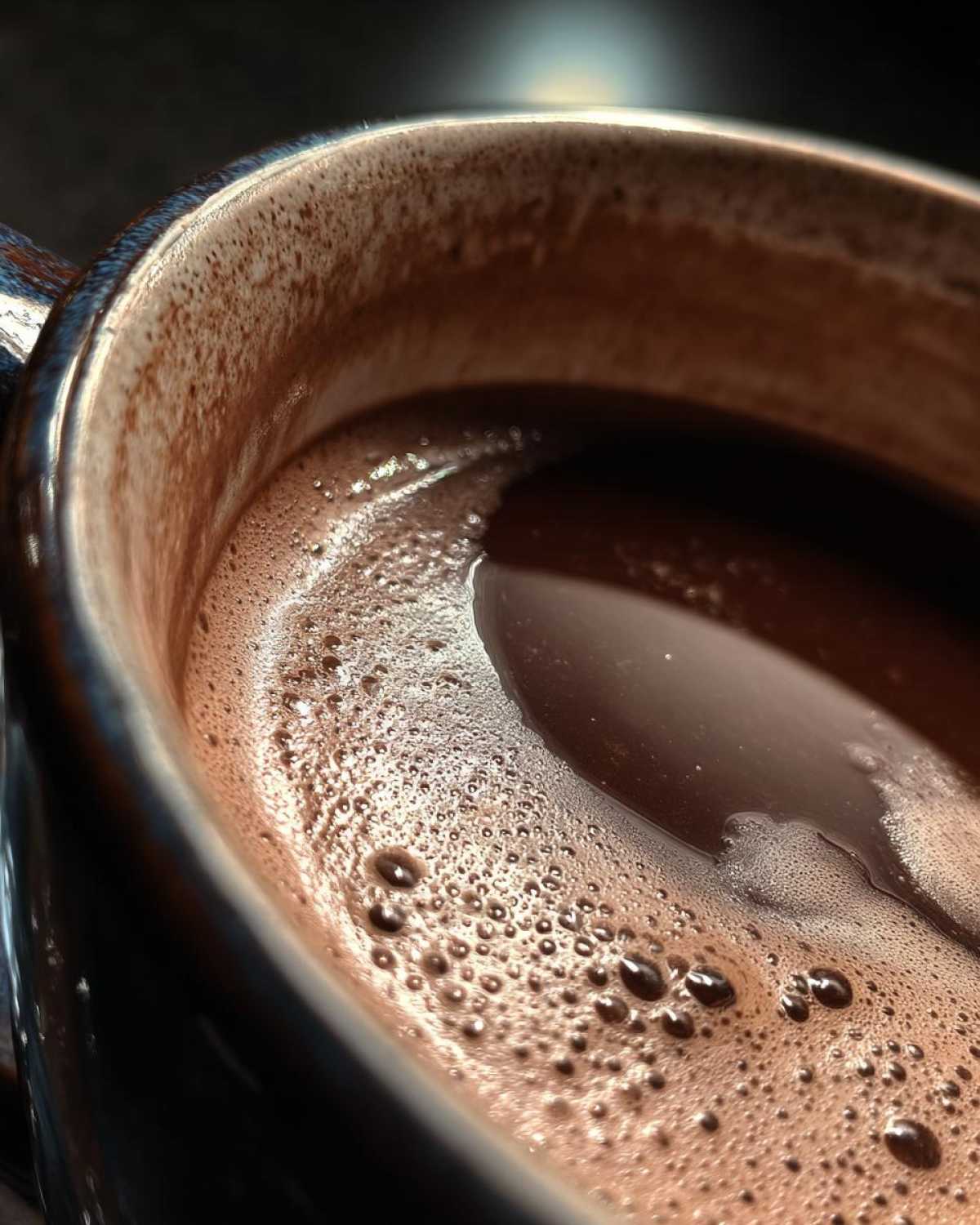 Vegan Almond Milk Hot Chocolate - detail 2