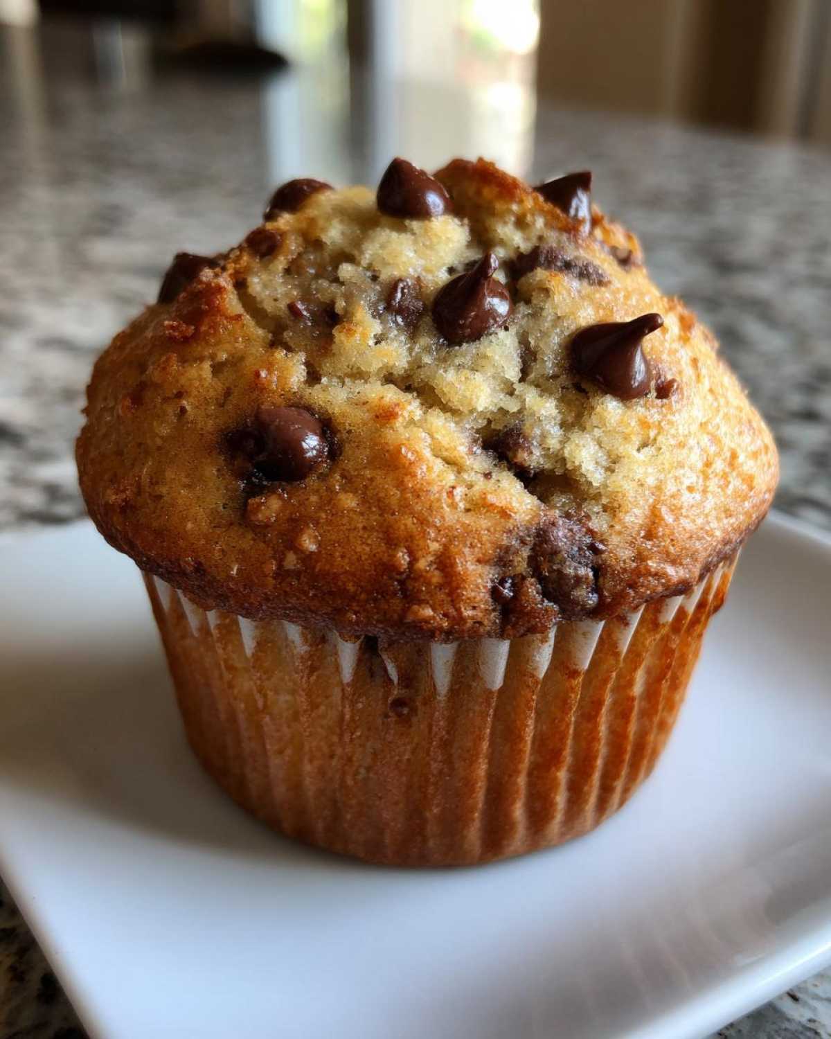 Vegan chocolate chip muffins - detail 1