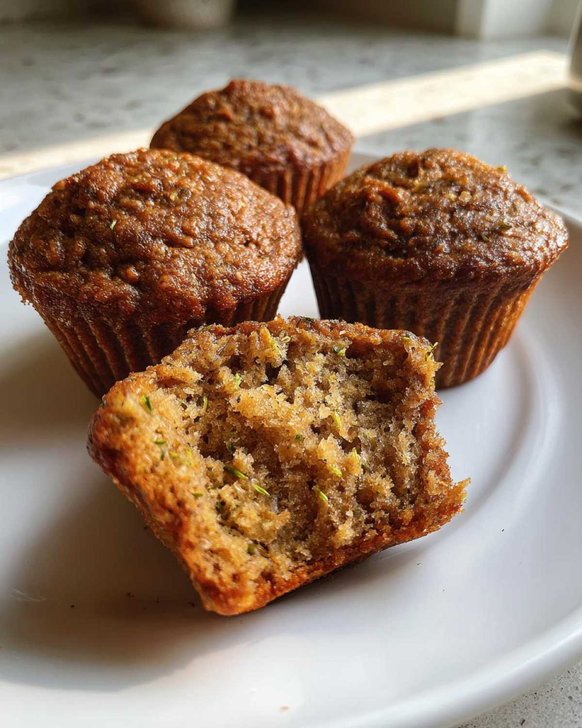 Vegan zucchini muffins - detail 3