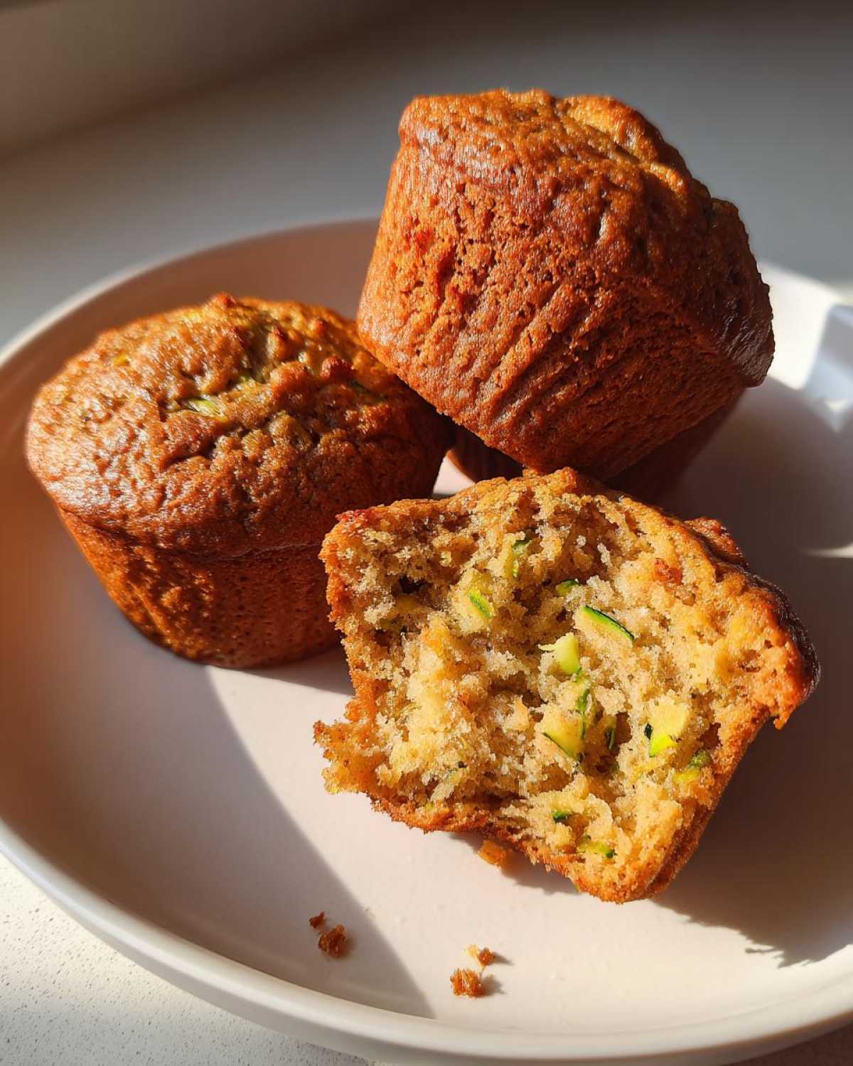 Vegan zucchini muffins - detail 4