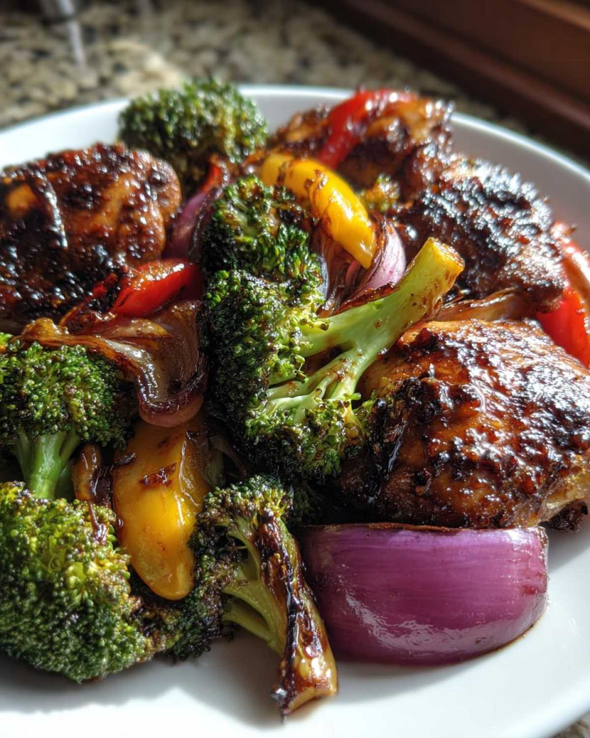 Balsamic Glazed Chicken and Veggies - detail 1