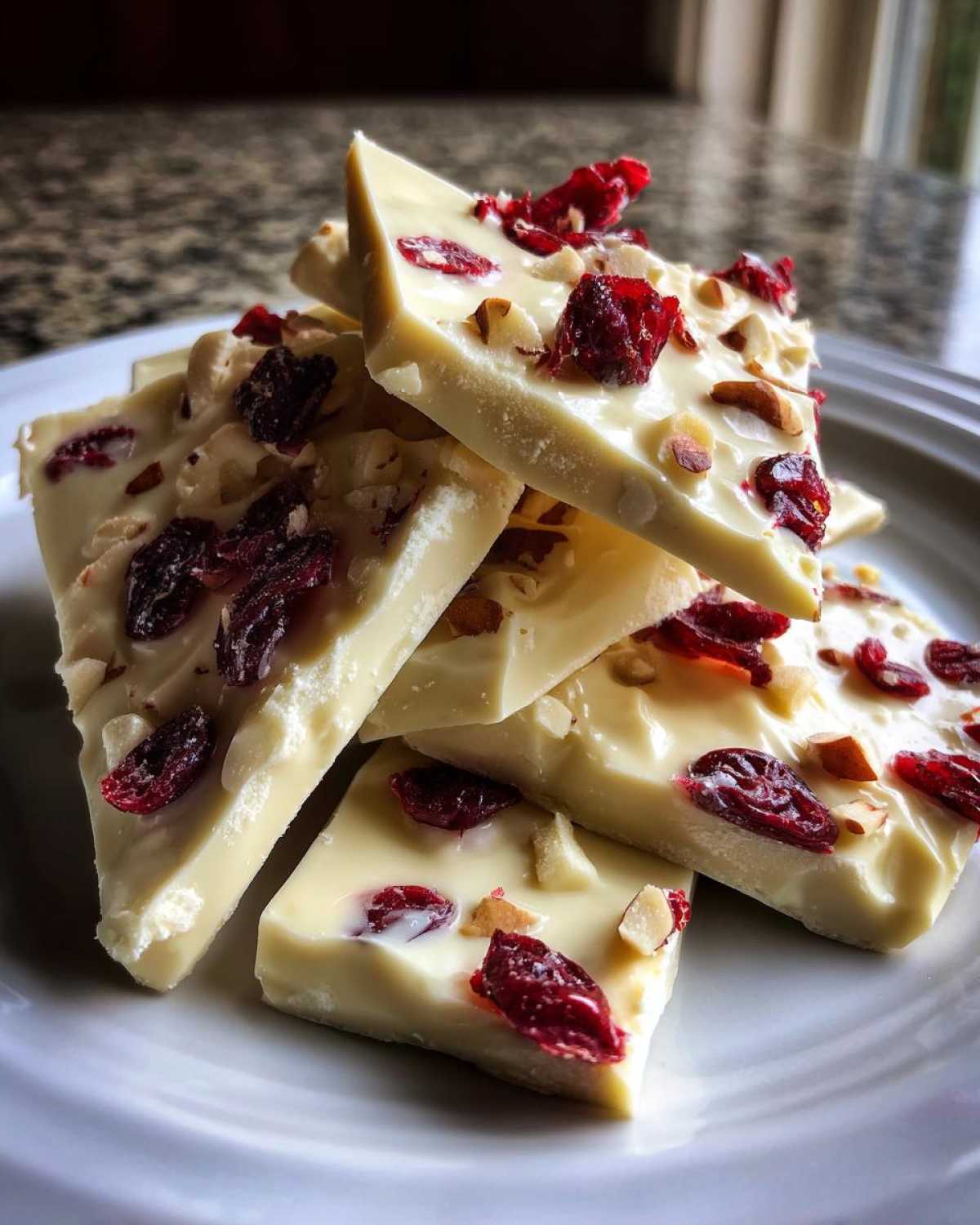 Cranberry White Chocolate Bark - detail 2