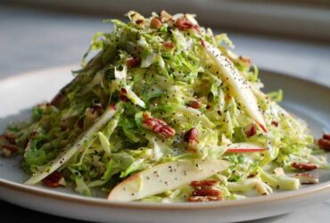Crunchy Apple Brussels Sprout Slaw