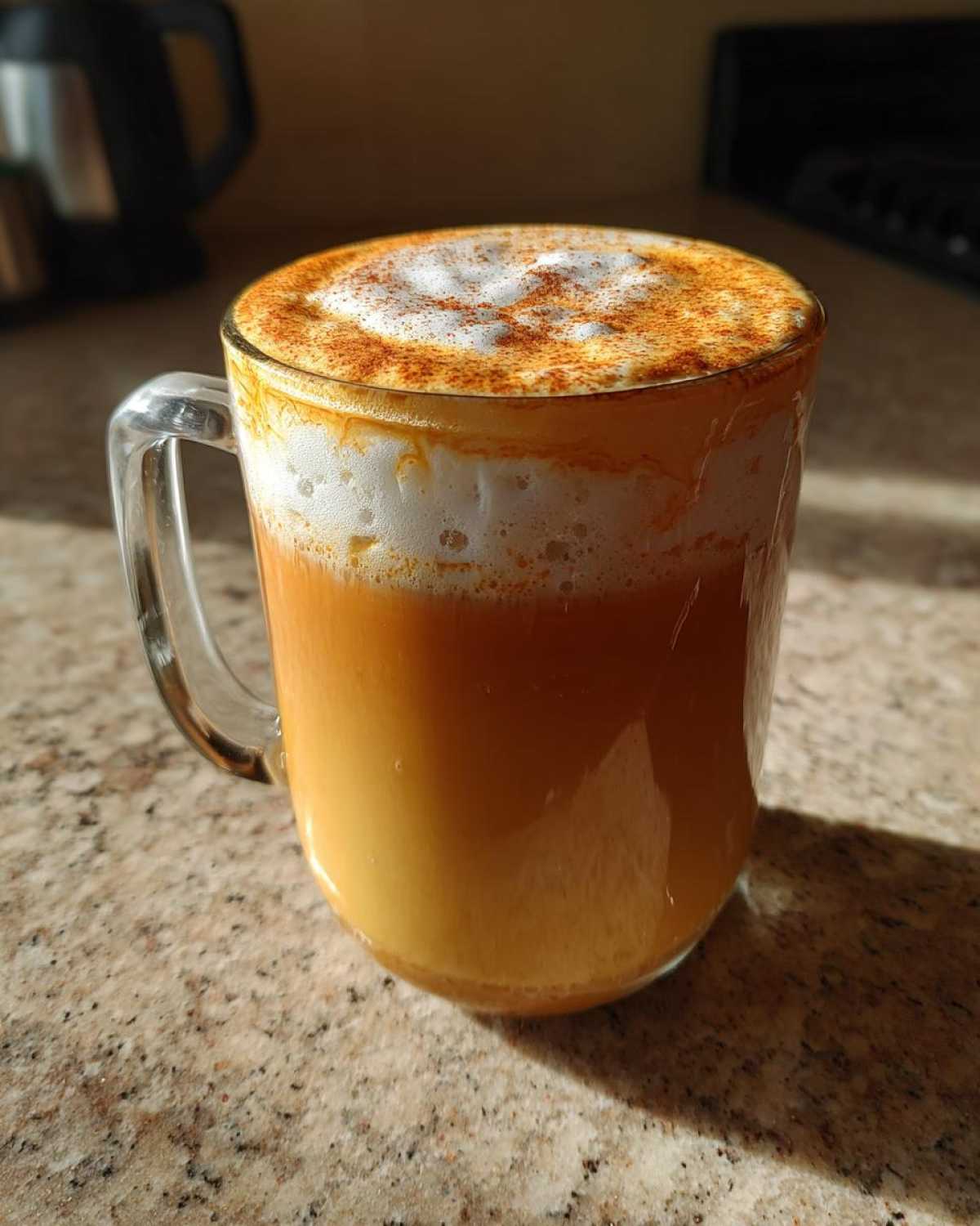 Golden Oatmeal Milk Latte - detail 3