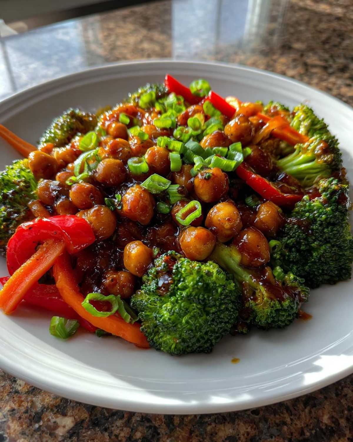 Honey Garlic Chickpea Stir Fry - detail 4