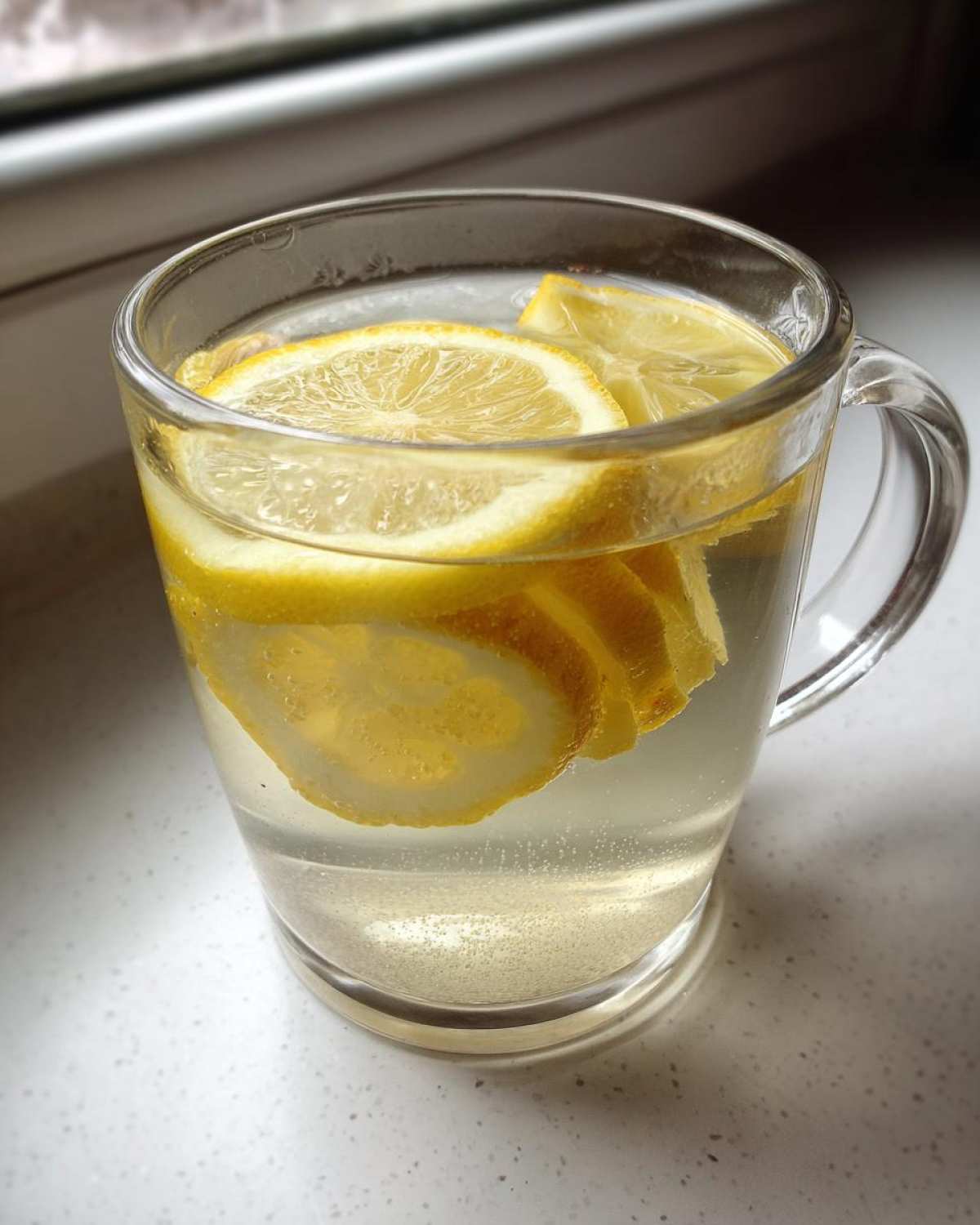 Hot Ginger Lemon Water Detox Drink - detail 1
