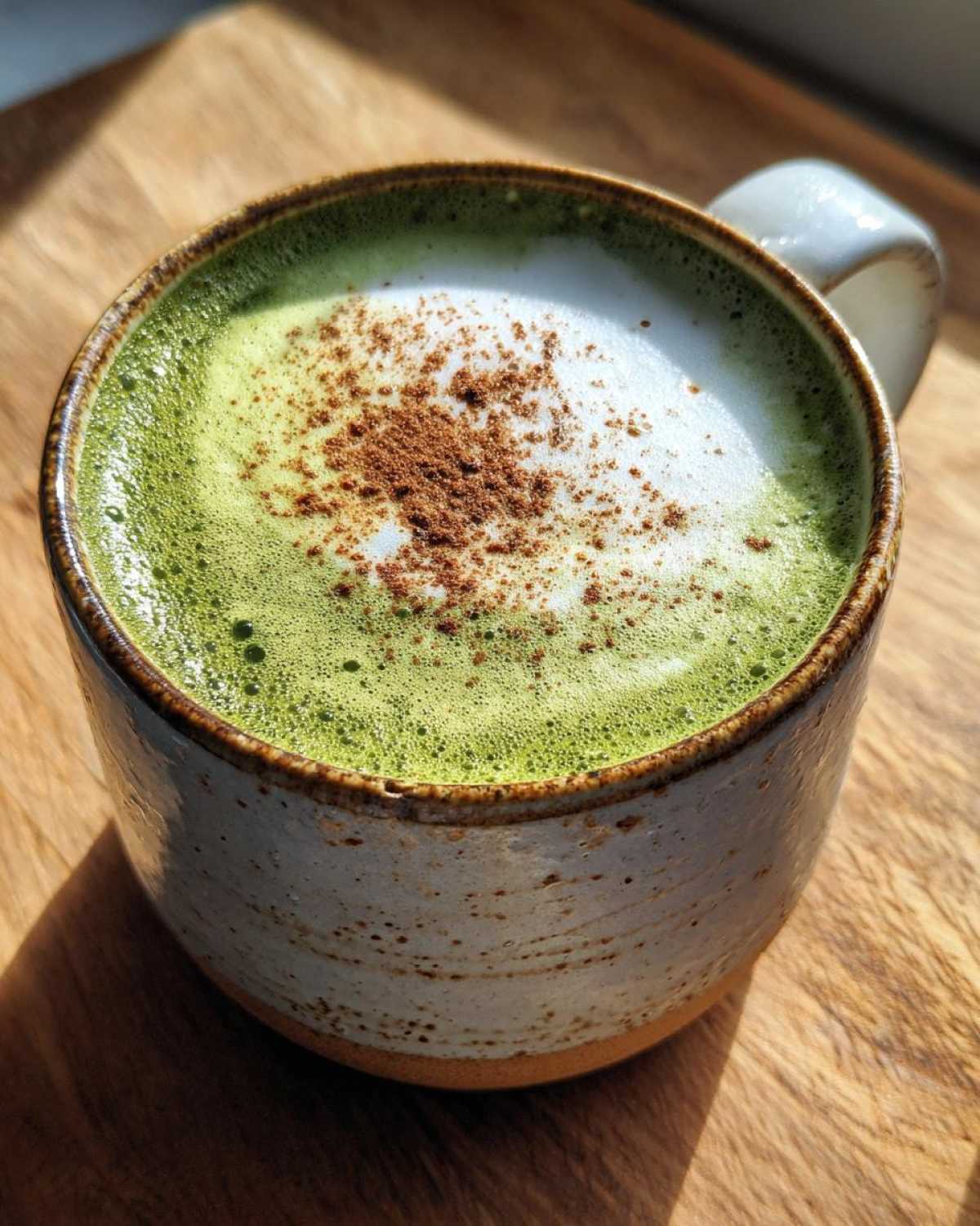 Hot Matcha Almond Milk Latte - detail 2