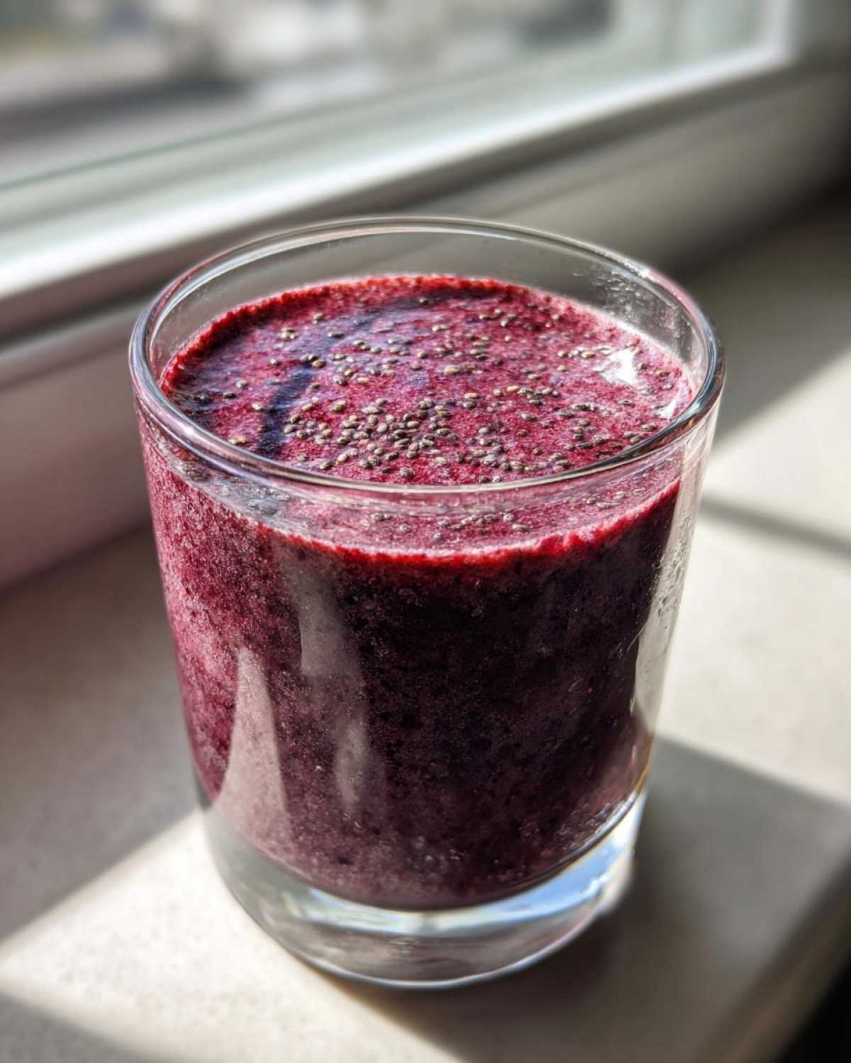 Protein Packed Berry Kefir Smoothie - detail 4