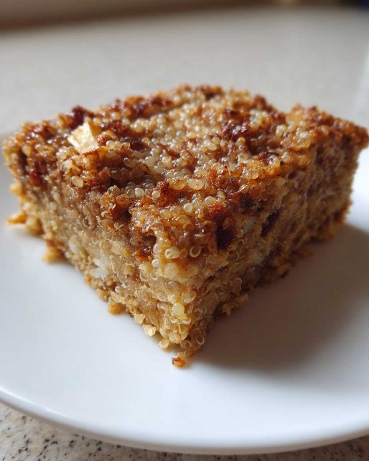 Quinoa Apple Cinnamon Breakfast Bars - detail 3