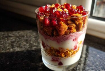 Spiced Pomegranate Yogurt Parfait