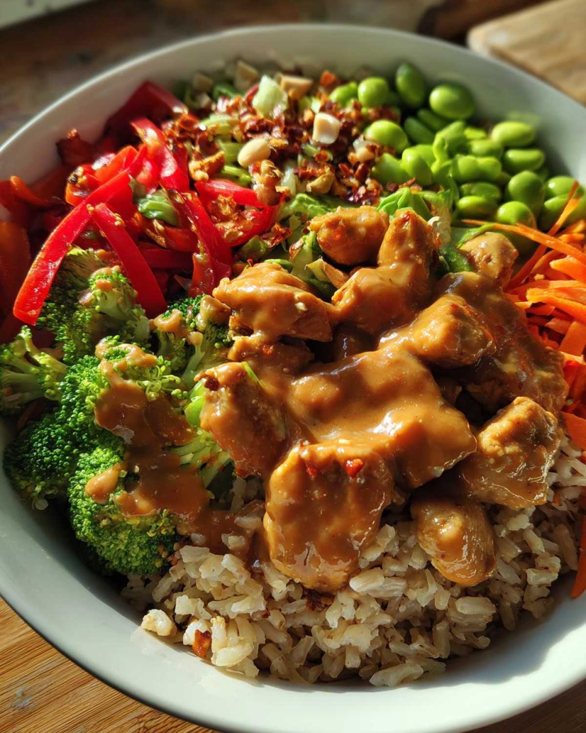 Thai Peanut Chicken Buddha Bowl - detail 3