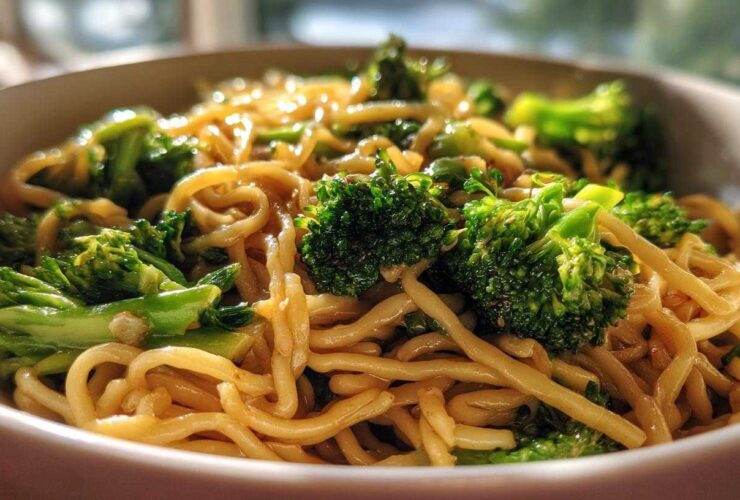 Vegan Garlic Noodles with Broccoli