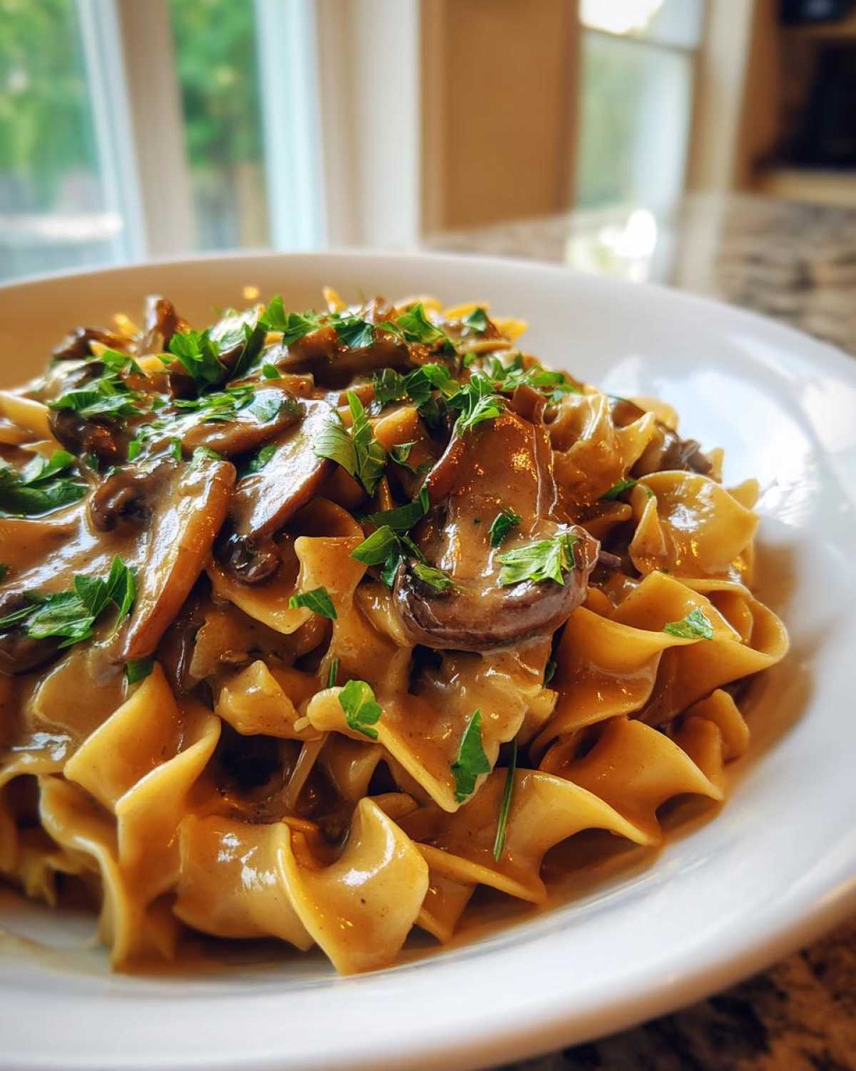 Vegan Mushroom Stroganoff - detail 4