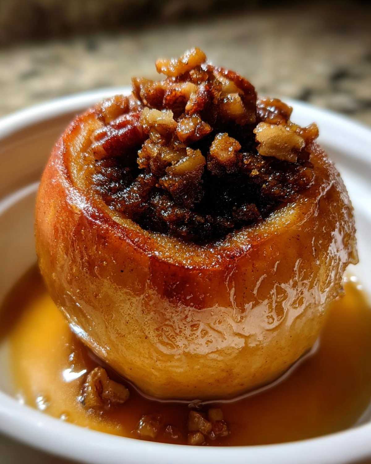 Warm Cinnamon Baked Apples - detail 2